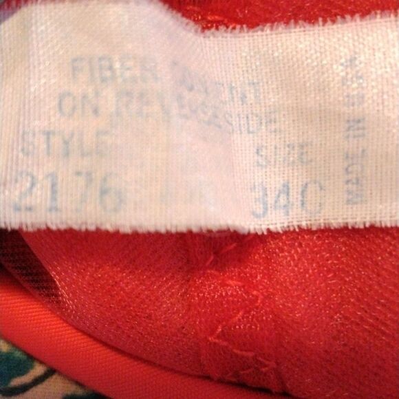 Red Lace Bra  - Picture 5 of 7